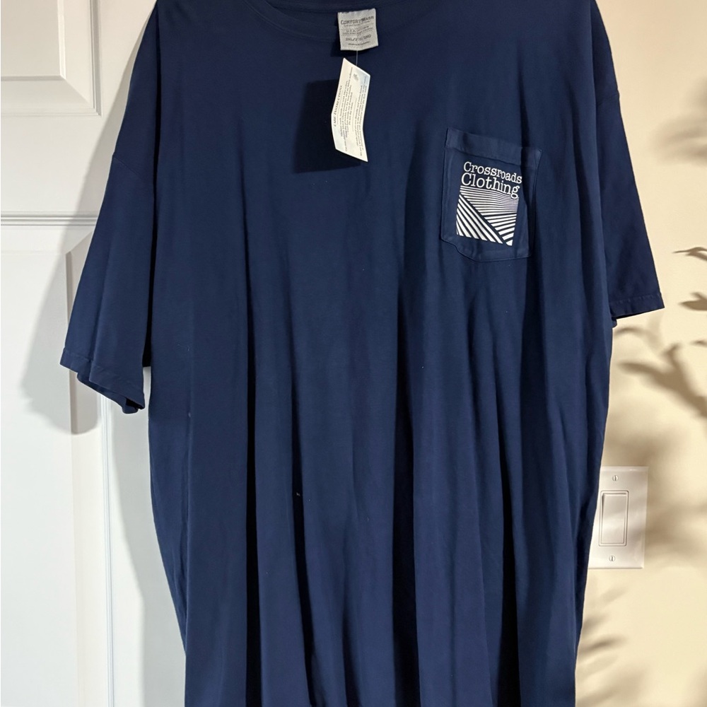 Hanes Men's Deep Blue Short Sleeve Tee